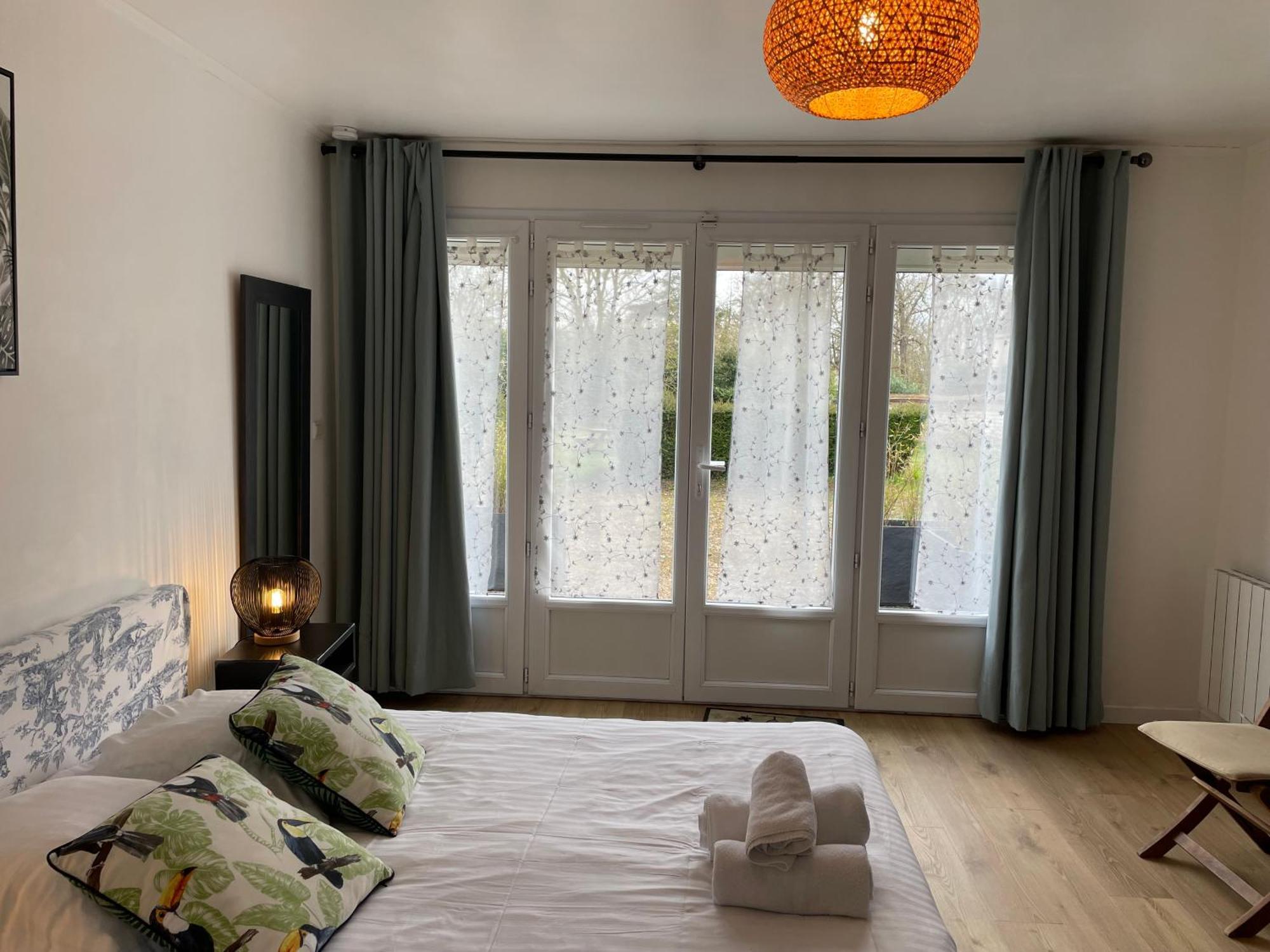 Manoir De La Houlette Bed & Breakfast Saint-Pierre-du-Vauvray Exterior photo